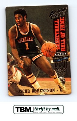 1993 Topps Action Packed Hall of Fame #40 Oscar Robertson Milwaukee Bucks