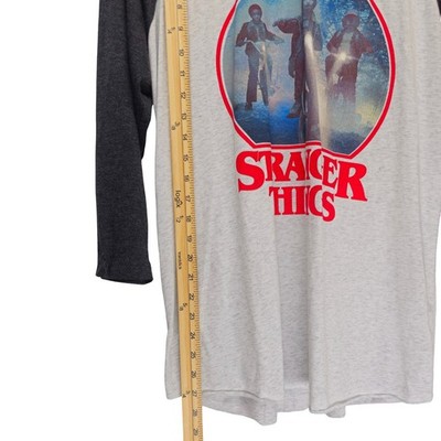 Stranger Things Raglan Baseball Shirt Mens Large Gray Black Excellent - Image 4