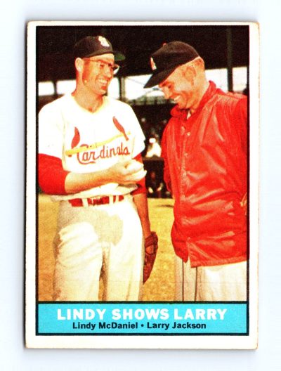 1961 Topps #75 Lindy Shows Larry (Larry Jackson / Lindy McDaniel)