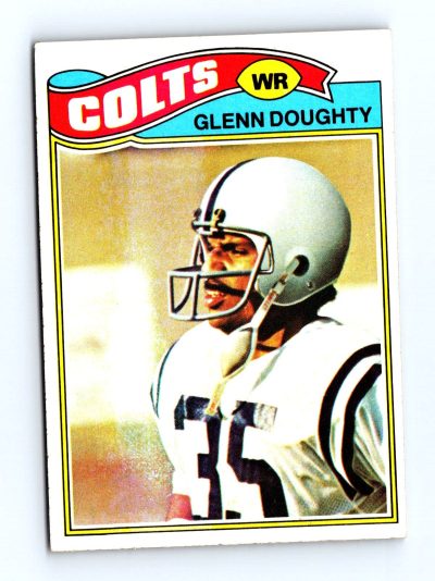 1977 Topps #32 Glenn Doughty NFL - Set Break