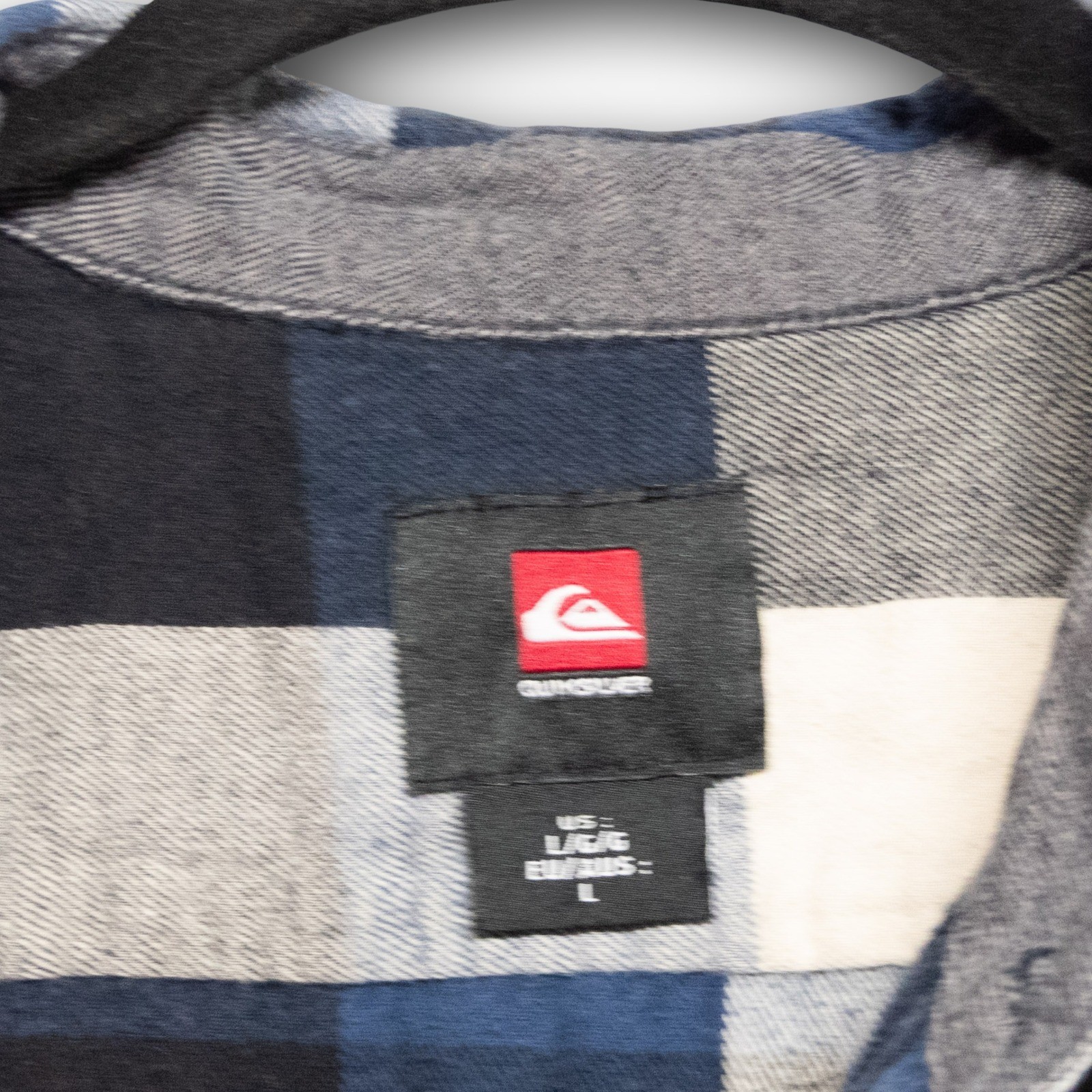 Quiksilver Flannel Button Down Shirt Men's Large Blue Plaid Long Sleeve Excellen - Image 3