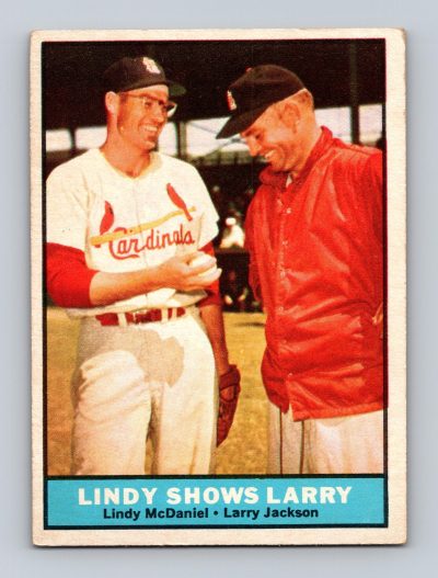 1961 Topps #75 Lindy Shows Larry (Larry Jackson / Lindy McDaniel)