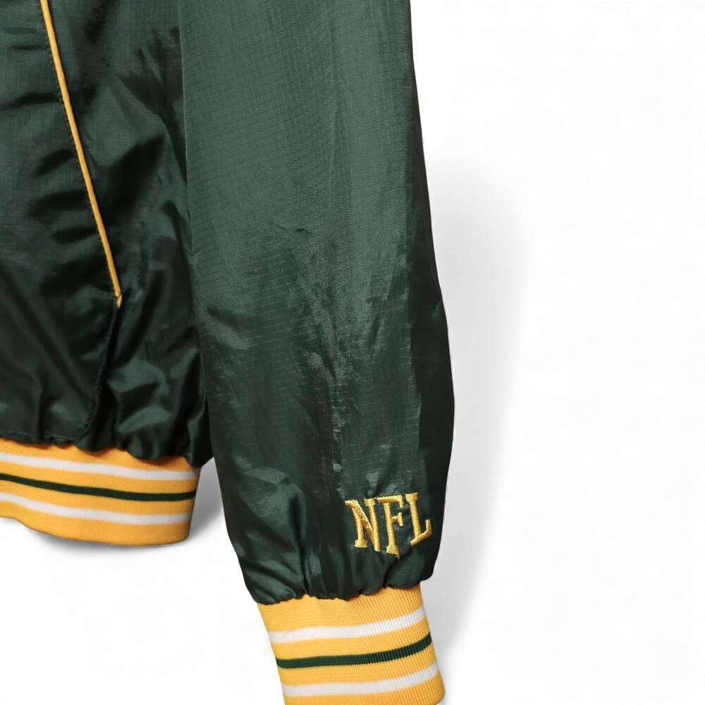 Vintage Green Bay Packers NFL Windbreaker Jacket Hooded Green Gold Men L - Image 4